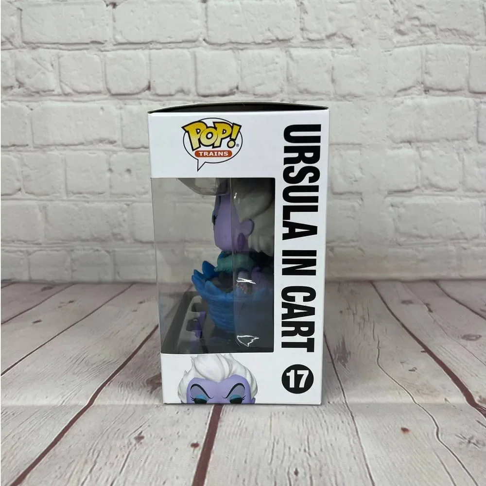 Funko Pop! Trains: Disney - Ursula - Funko Web (FW) (Exclusive) #17 - Picture 3 of 7